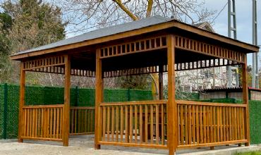 Gri Çatılı Ahşap Çardak Modeli