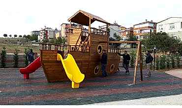 AHŞAP OYUN EVİ - 06